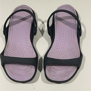 CROCS women size  7